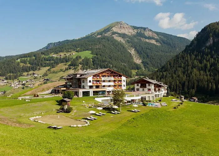 Og Granvara Relais And Spa Selva di Val Gardena